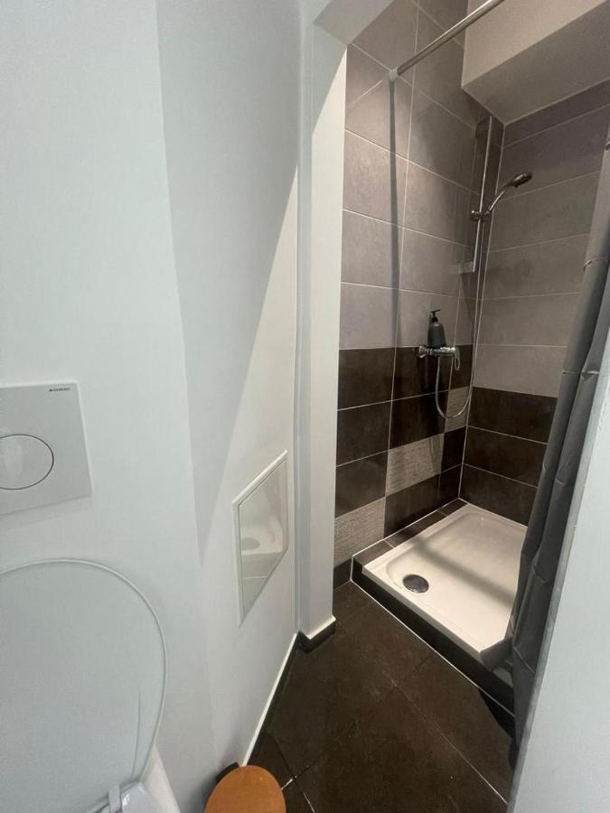Schaerbeek Room 1 บรัสเซลส์ ภายนอก รูปภาพ
